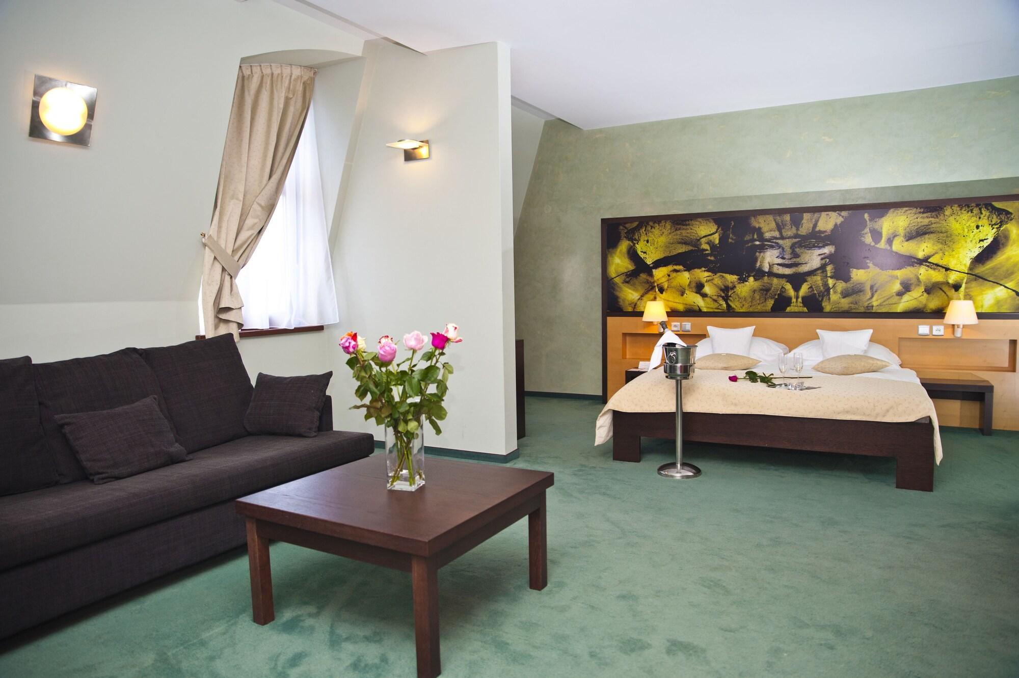 Boutique Hotel Dubna Skala Žilina Exteriör bild